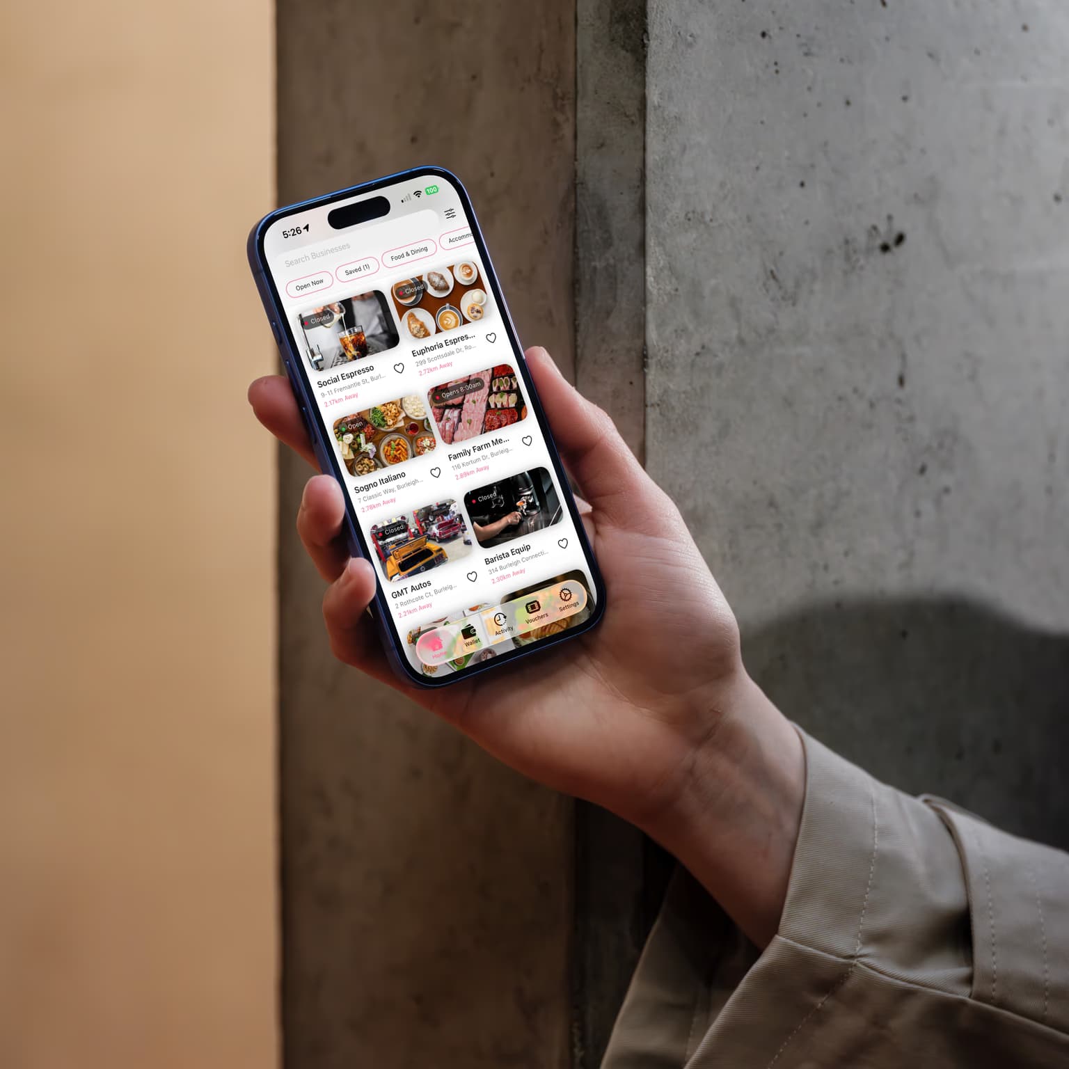 Browsing crypto-friendly businesses in the THAT app